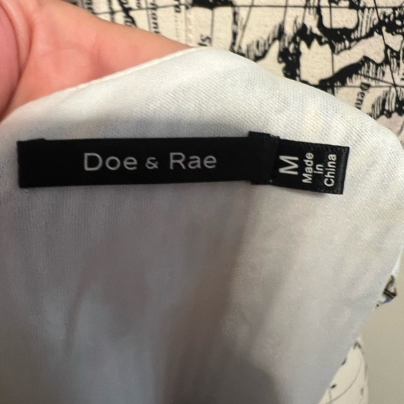 Doe & Rae Pineapple Print Cold Shoulder Dress - Picture 7 of 8